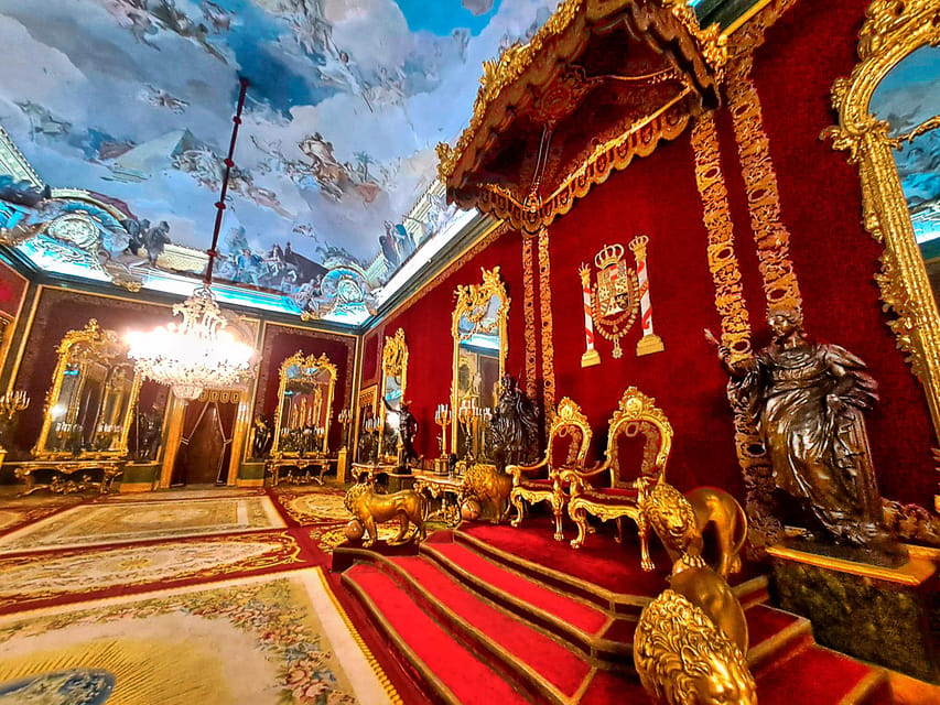 Madrid Private tour: Royal Palace & Cathedral & Old city - What you’ll see inside the palace: chapel, dressing rooms, and grand halls