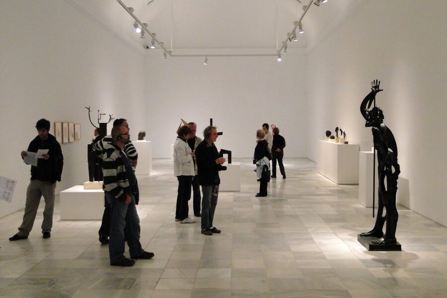 Madrid: Reina Sofia Museum Private Tour with Skip-the-Line - Guernica: more than a famous painting