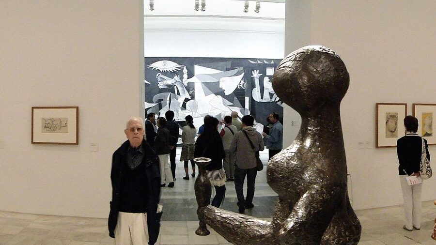 Madrid: Reina Sofia Museum Private Tour with Skip-the-Line - Early avant-garde in Spain: Solana, Casas, and Zuloaga