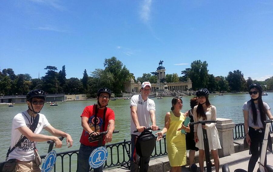 Madrid: Retiro Park 1.5-Hour Segway Tour - Barrio de las Letras and Calle de las Huertas: Madrid’s bookish streets