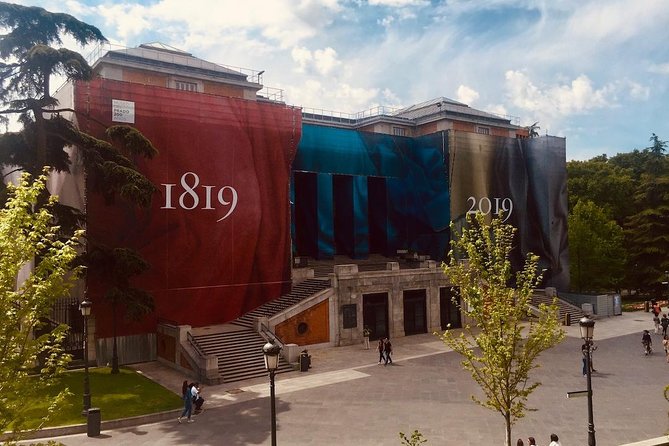 Madrid Royal Palace and Prado Museum Private Tour with Transfers - Stop 2: Prado Museum with reserved entry and a guide-led hit list