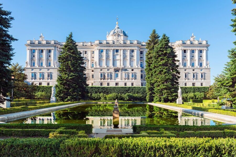 Madrid: Royal Palace Guided Tour with Entry Ticket - Royal Palace in 2 Hours: What This Small-Group Tour Really Delivers