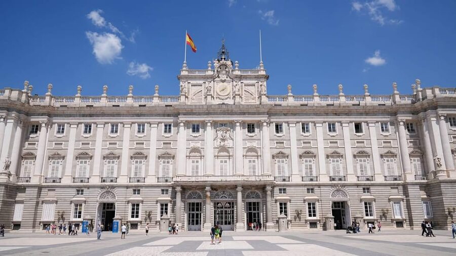 Madrid: Royal Palace Guided Tour with Entry Ticket - Price and Value: Is $41 Worth It?