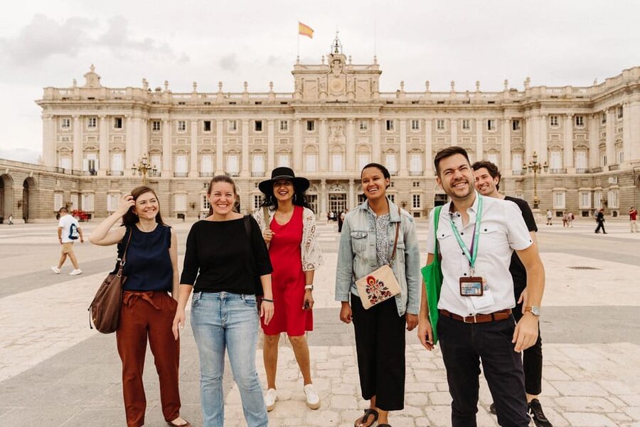 Madrid: Royal Palace, Prado Museum & Historic Center Tour - Key highlights at a glance