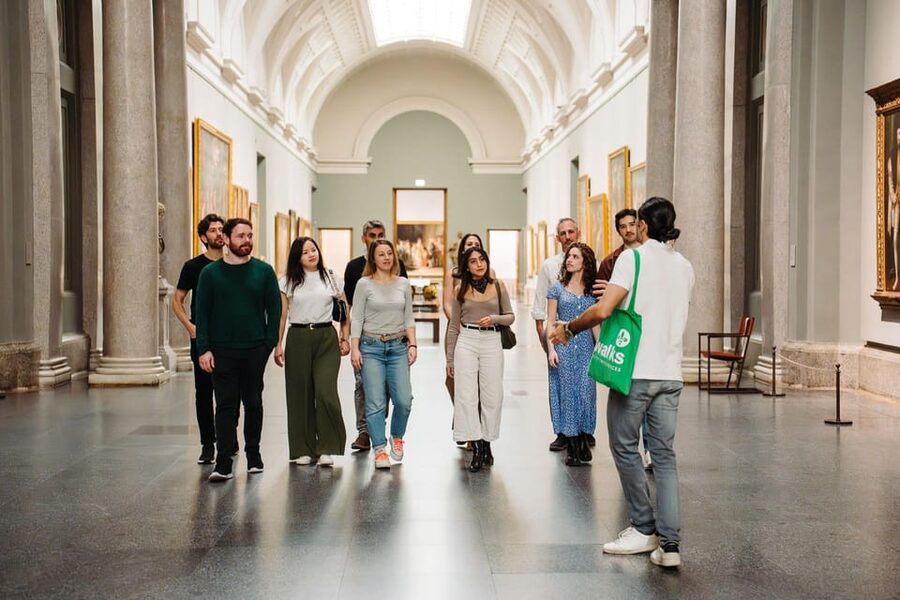 Madrid: Royal Palace, Prado Museum & Historic Center Tour - Inside the Prado: how the guide turns masterpieces into stories