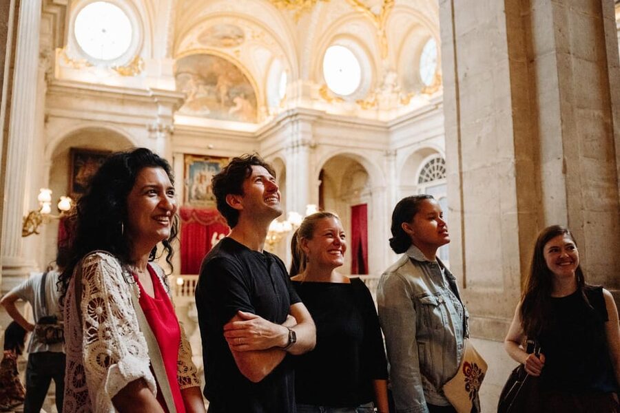 Madrid: Royal Palace, Prado Museum & Historic Center Tour - Group size, pace, and the rules you must follow