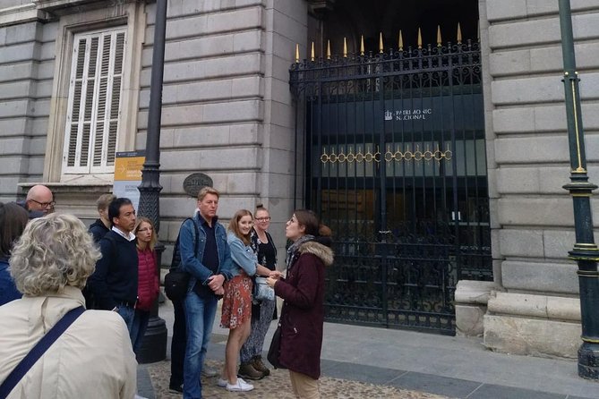Madrid Royal Palace Professional Guided Tour with Skip the Line - Value check: is $42.24 worth it?
