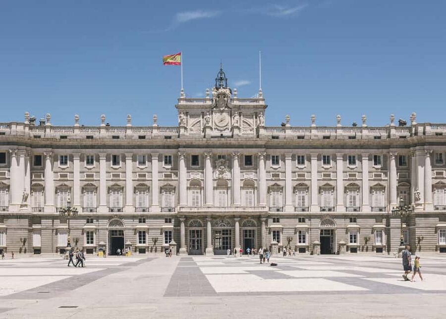 Madrid: Royal Palace Skip-the-Line Entry with Audio Guide - Musical instruments, including the Stradivarius Palatinos