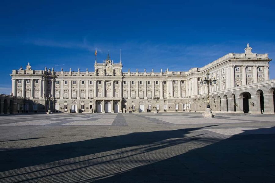 Madrid: Royal Palace Skip-the-Line Entry with Audio Guide - Where the ticket pickup works, and what to bring