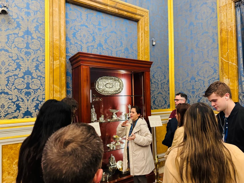 Madrid: Royal Palace Skip-the-line Guided Tour - Free time in the Royal Gardens, plus where your photos can happen