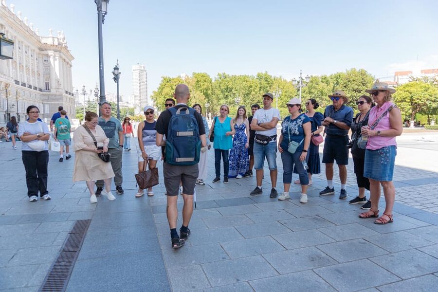 Madrid: Royal Palace VIP Tour with Skip-the-Line Ticket - Who This Tour Suits Best (And Who Should Think Twice)