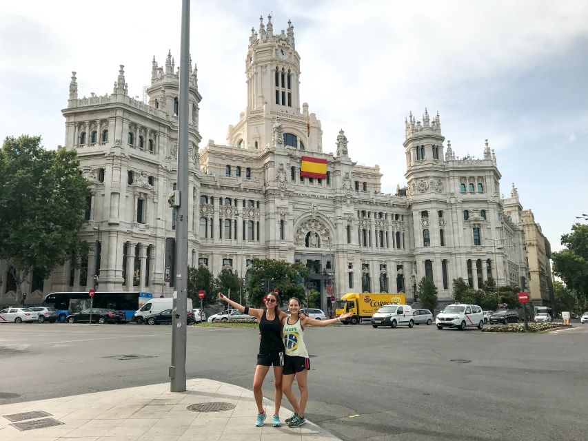 Madrid: Running Sightseeing Tour - Royal Palace Area: Palacio Views with Context, Not Just Facade Photos