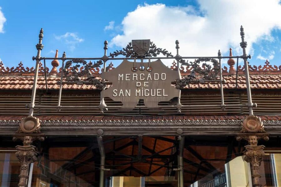 Madrid’s Walking Tour: A Food Tasting Journey - A 3-hour Madrid tapas tour built for people who like context