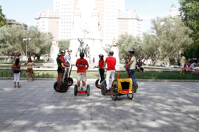 Madrid Segway Tour - Mercado de San Miguel and the photo stop rhythm, how to make the most of brief breaks