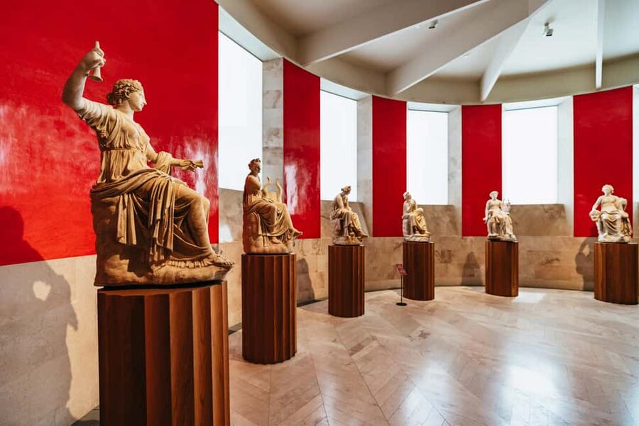 Madrid: Skip-the-Line Prado Museum Guided Tour - Entering the Prado with priority, not stress