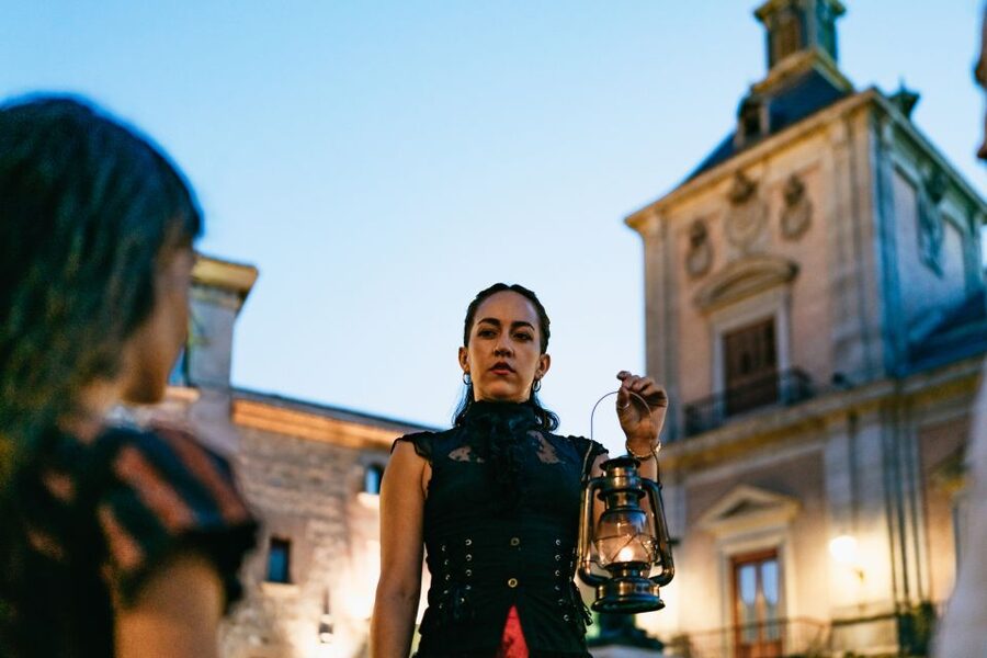 Madrid: Spanish Inquisition and Legends Evening Walking Tour - Ghost Stories and the Dark Side of Everyday Corners
