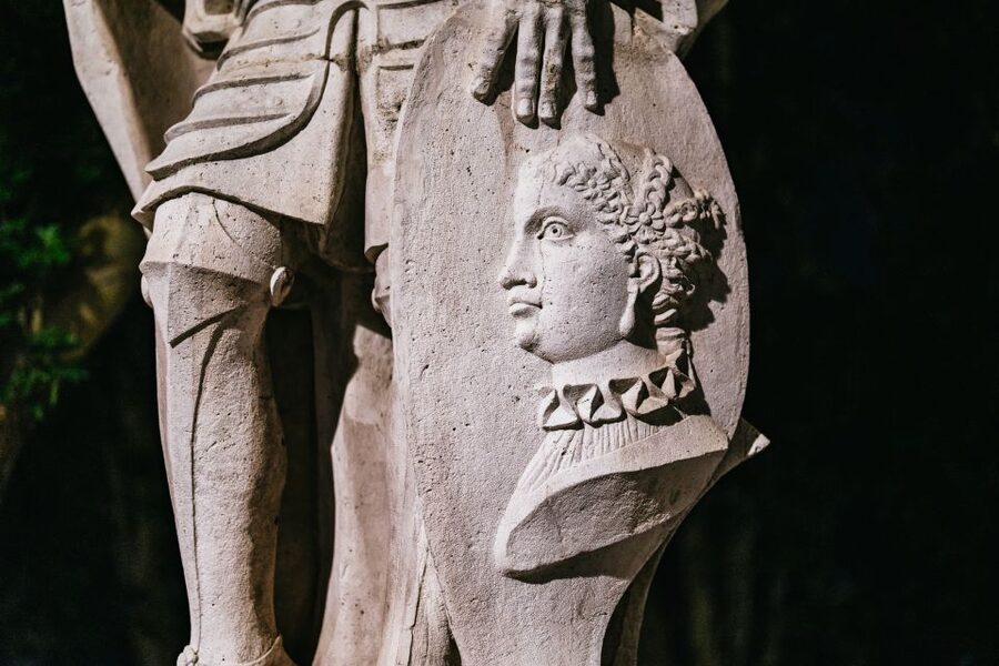 Madrid: Spanish Inquisition and Legends Evening Walking Tour - Practical Tips for a Lantern-Lit Walk in Madrid