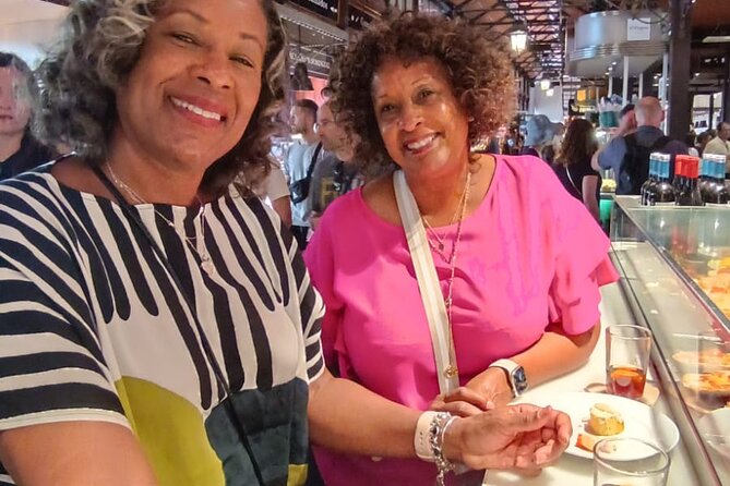 Madrid: Street Food Walking Tour in the Plaza Mayor Area - Where you meet, how the 2-hour rhythm feels, and what to wear