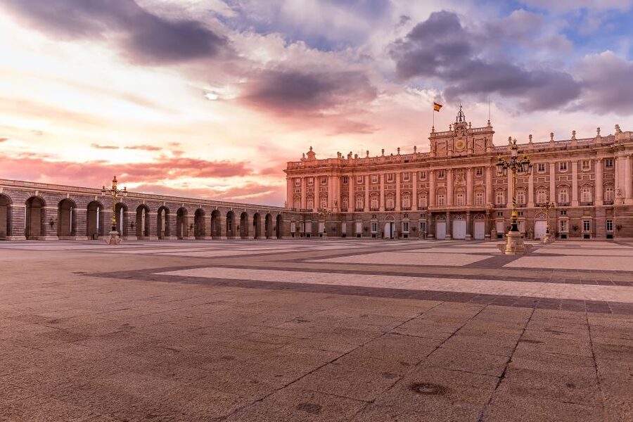 Madrid: Sunset Walking Tour with Optional Flamenco Show - Key highlights you should care about