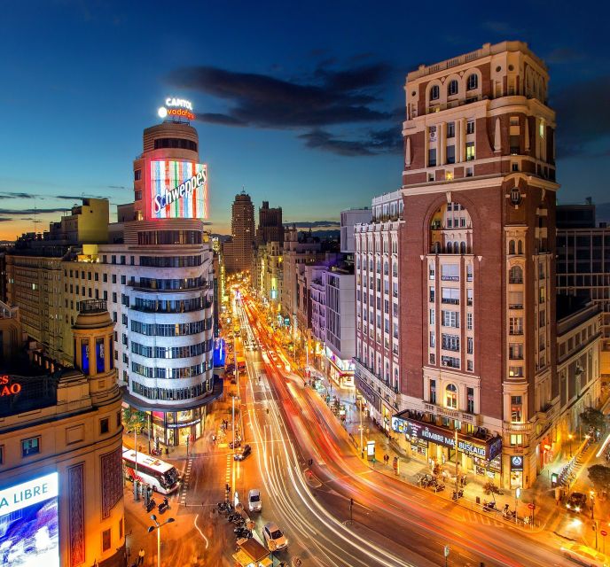Madrid: Sunset Walking Tour with Optional Flamenco Show - Gran Vía after dark: seeing nightlife without hunting for it