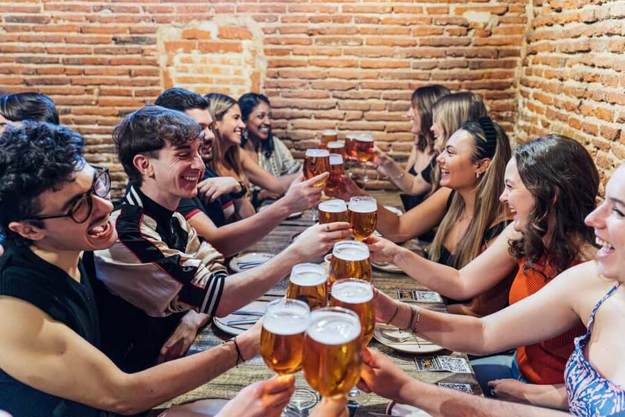 Madrid: Tapas Food Crawl with 6 Tapas and 4 Drinks - What you’ll actually eat and drink (6 tapas, 4 drinks)