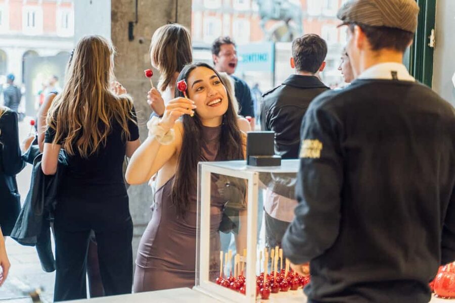 Madrid: Tapas Food Tour with Drinks and Food - Spanish wine, vermouth, and tinto de verano, plus non-alcohol choices