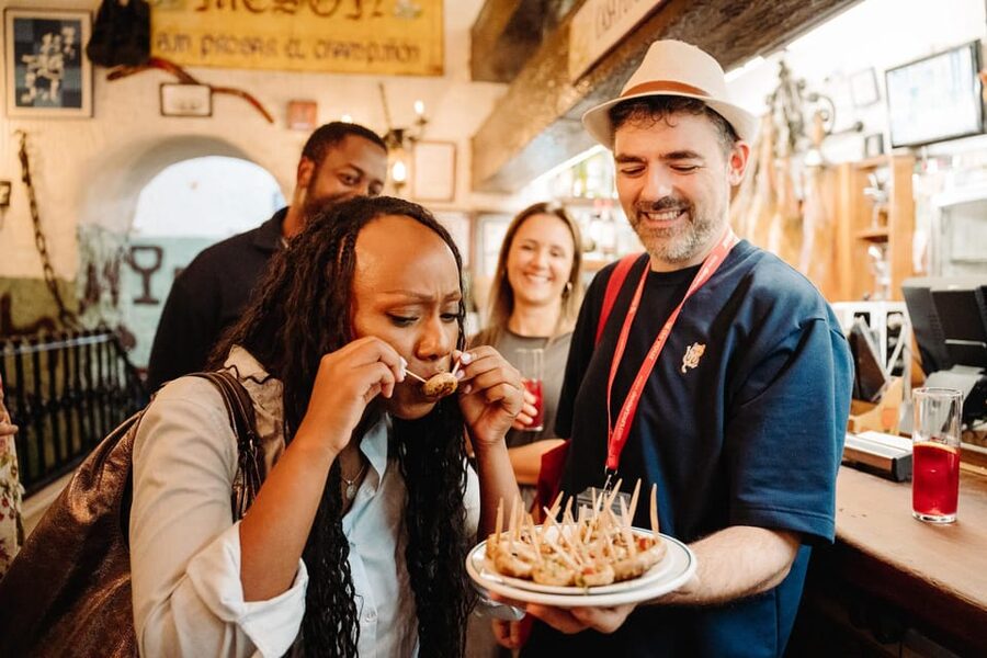Madrid: Tapas, Taverns & History Tour - What you actually taste: vermouth, Asturias cider, wine drinks, and gambas al ajillo