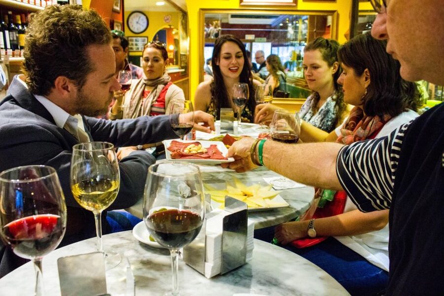 Madrid: Tapas & Wine Tasting Tour with Local Guide - Las Letras Quarter: where the bar-hopping feels natural