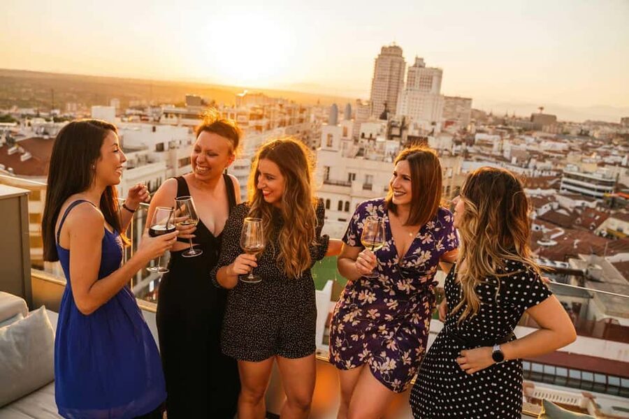 Madrid: Tasty Tapas Tour & Visit to a Terrace with Views - Why this Madrid tapas tour plus Gran Via terrace works so well