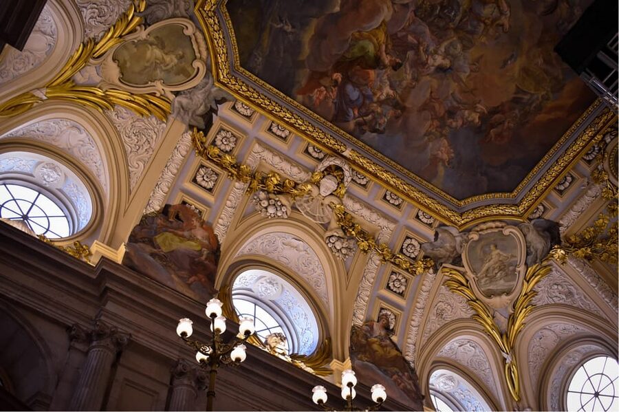 Madrid: The Royal Palace Skip-the-line Guided Tour - Art and Objects You Can Actually Identify
