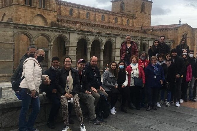Madrid to Avila & Segovia: Full-Day Highlights Tour - Cathedral de Ávila and the cathedral-fortress idea