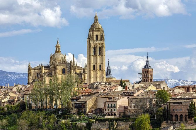 Madrid to Avila & Segovia: Full-Day Highlights Tour - Iglesia-convento de Santa Teresa: what you are seeing and why it feels personal