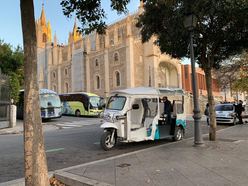 Madrid Tuk Tuk Welcoming Tour - Getting on board near Calle Mayor 90 (Cripta de Almudena)
