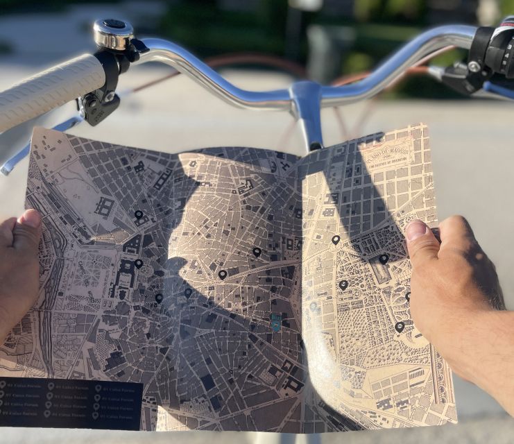 Madrid: Vintage Bike Rental with Tourist Map - Gran Via and the Palacio Madrid area, big sights without the tour-bus crowding