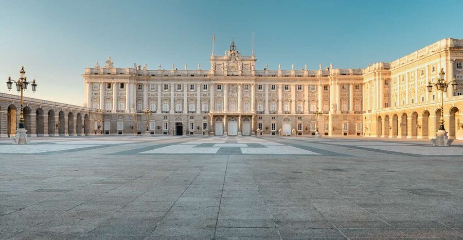 Madrid: Visit to the Royal Palace & Walking Tour of the City - Madrid Royal Palace plus a city-walk: why this format works