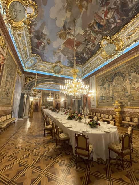 Madrid: Visit to the Royal Palace & Walking Tour of the City - Inside the palace: art, power, and the Stradivarius Palatinos