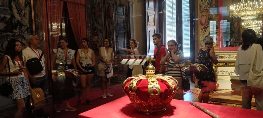 Madrid: Visit to the Royal Palace & Walking Tour of the City - Price and value: is $40 a fair deal?