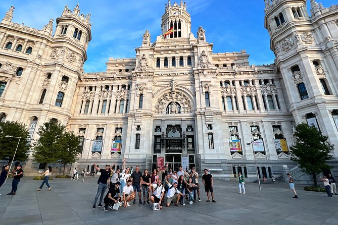 Madrid Walking Tour from Puerta del Sol to Retiro Park - Key highlights at a glance