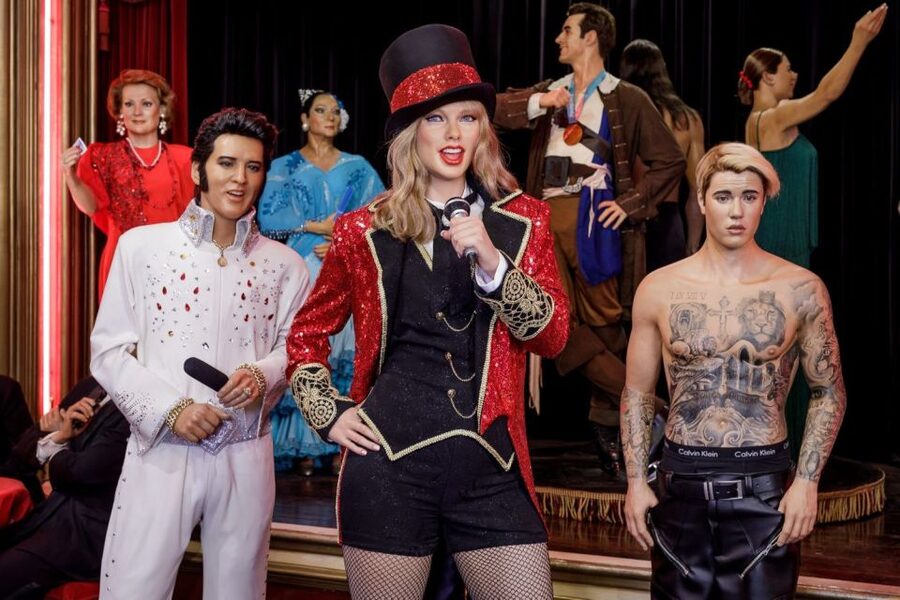 Madrid: Wax Museum Entry Ticket - Getting There in Madrid: Colón Metro Makes It Easy
