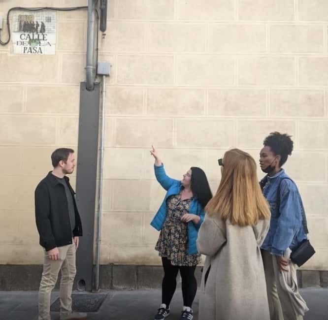 Madrid: Welcome to Madrid Guided Walking Tour - Plaza Mayor, King Philip III, and the Madrid mystery games