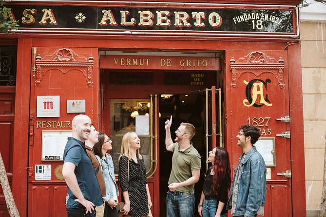Prado Museum Tour & Lunch at the Oldest Restaurant in the World - El Botín Before Lunch, Including the Historic Kitchen and What’s Under It