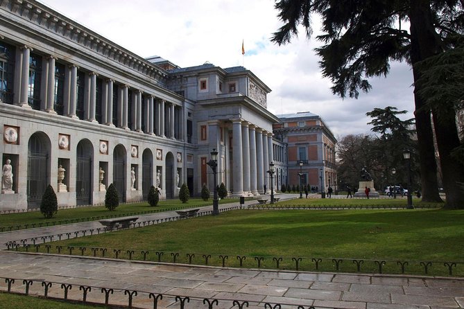 Prado Museum with Reina Sofia Museum Guided Tour - Group Size, Audio Devices, and Pace: The Practical Realities