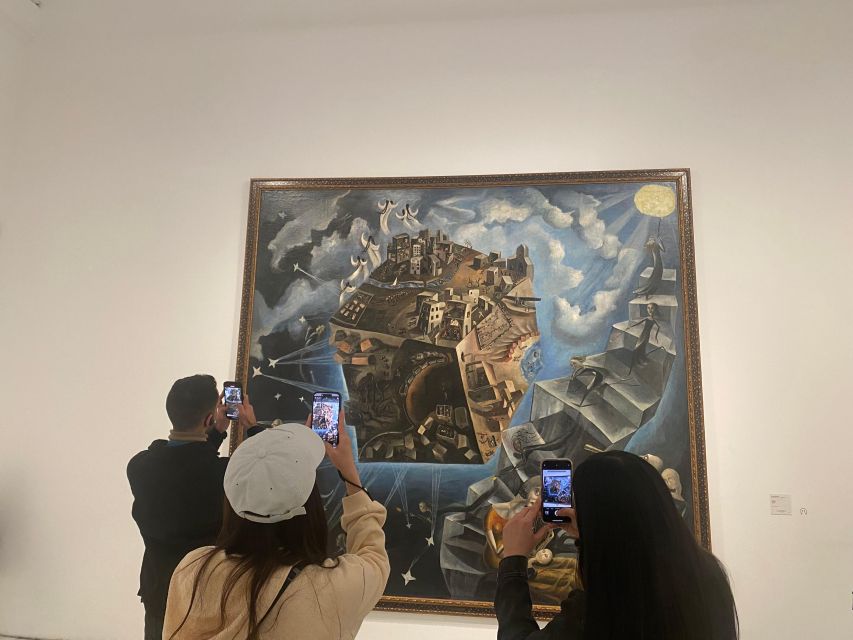 Prado + Reina Sofía Museums Skip-The-line entry+Guided Tour - From Prado to Reina Sofía: the quick walk and the shift in mood
