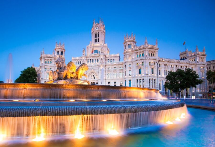 Private Madrid Highlights Walking Tour - Plaza Mayor and Puerta del Sol: Madrid’s Big Squares and the Twelve Grapes