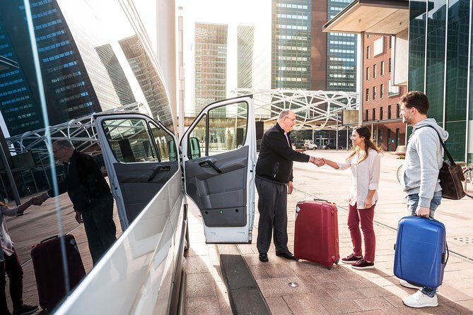 Private transfer departure from City Centre to Madrid Airport - Common Review Patterns, and How to Protect Your Day