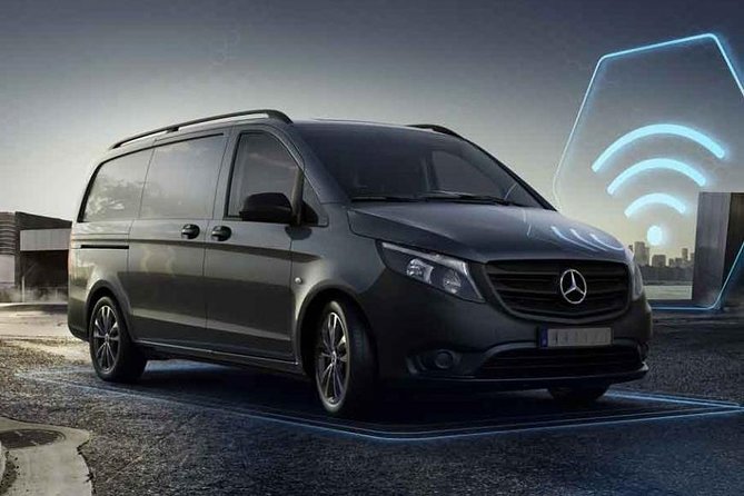 Private Transfer Madrid Barajas Airport to Madrid in Vans up to 7 Passengers - The real meaning of the included waiting time