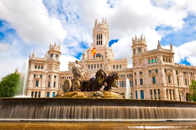 Private Transfer: Madrid to Madrid Airport MAD in Luxury Van - Price and Value: When $96.74 Per Person Makes Sense