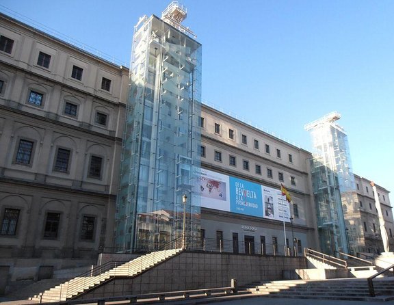 Reina Sofia Museum Guided Tour in Madrid - Reina Sofía in 1 hour 15 minutes, what makes it work