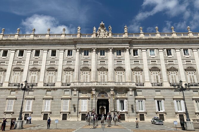 Royal Palace Madrid Small Group Tour with Skip the Line Ticket - After the tour: a realistic way to keep enjoying Madrid