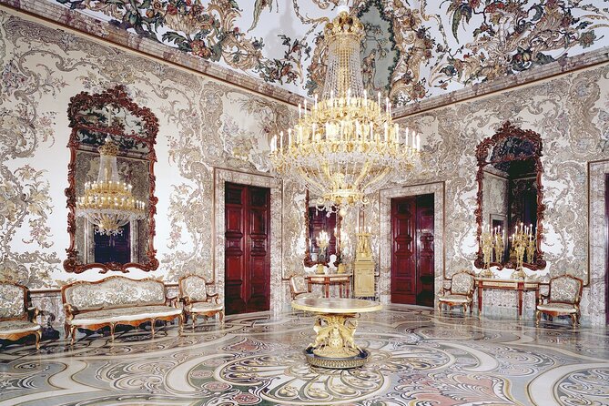 Royal Palace of Madrid Early Entrance Tour Skip-The-Line Ticket - Why an early entrance matters at the Royal Palace of Madrid